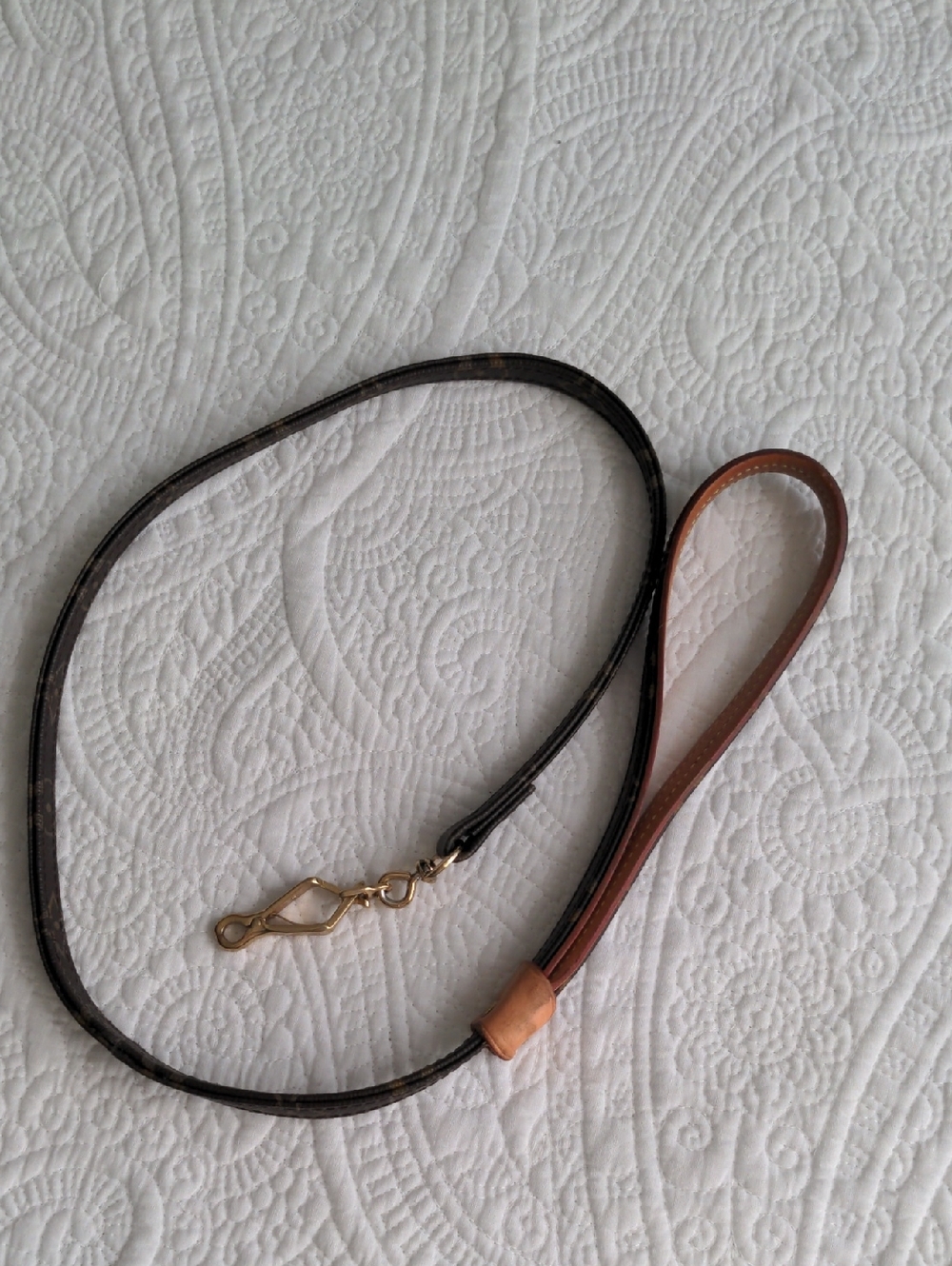 Louis Vuitton Monogram Leash and Collar Set - Brown & Tan - Picture 3 of 16
